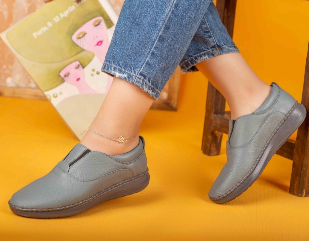 کفش طبی تمام چرم کد ۴۴۵ (طوسی )
